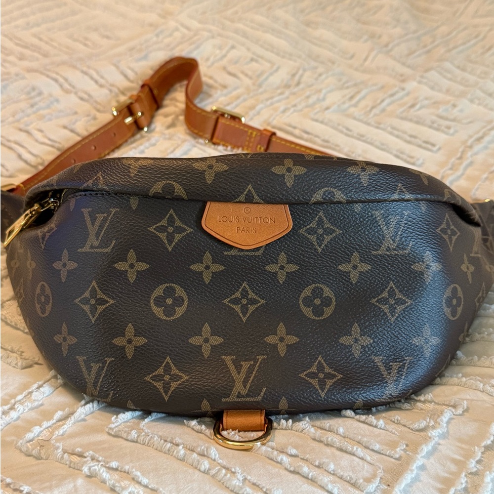 Louis Vuitton Monogram Crossbody Bag in Brown and Tan